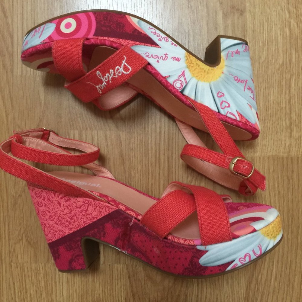 Desigual Coral Pink Daisy Platform Boho Hippie Sandals